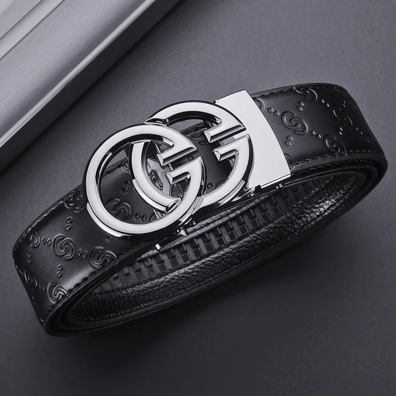 Ceinture en Cuir Homme à Boucle Automatique – Détail Graphique et Style Moderne